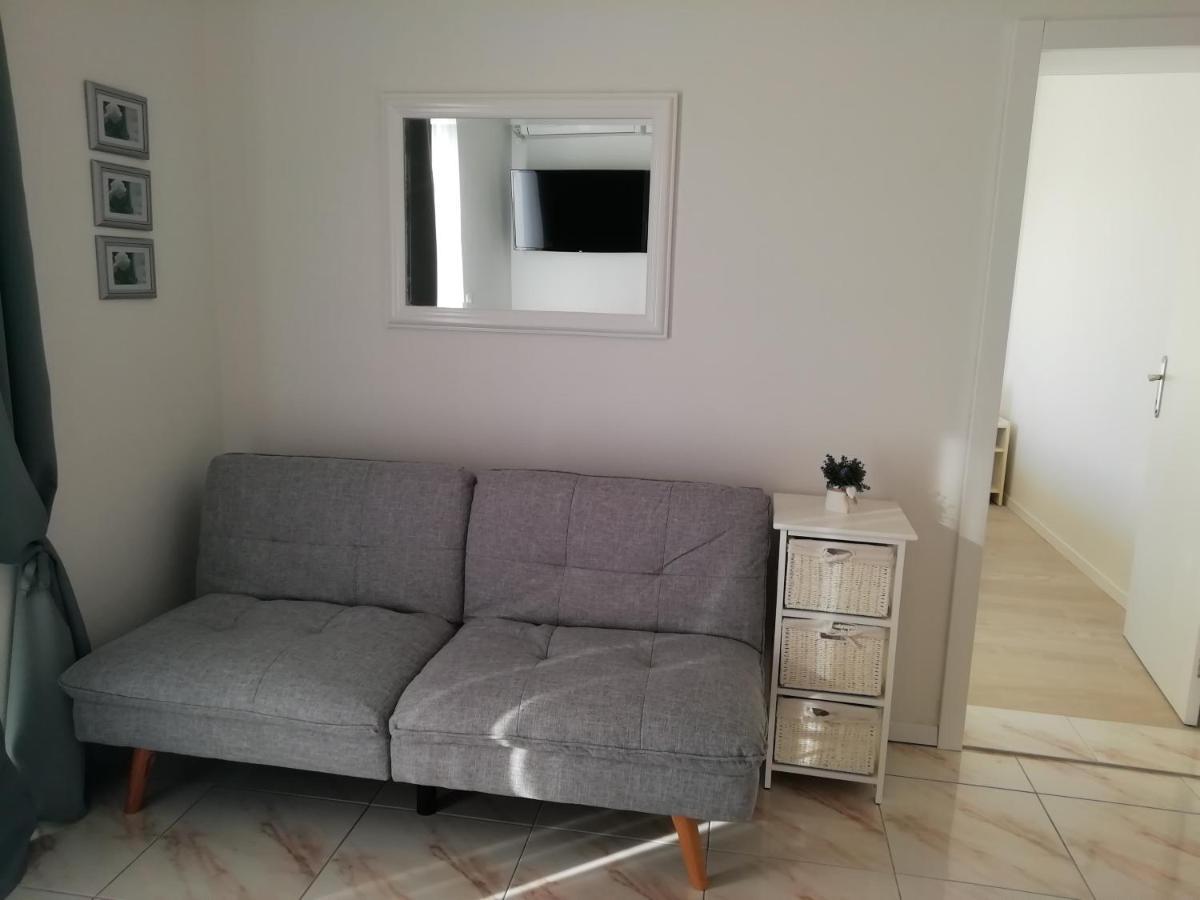 Villa Spanja Vodice Buitenkant foto