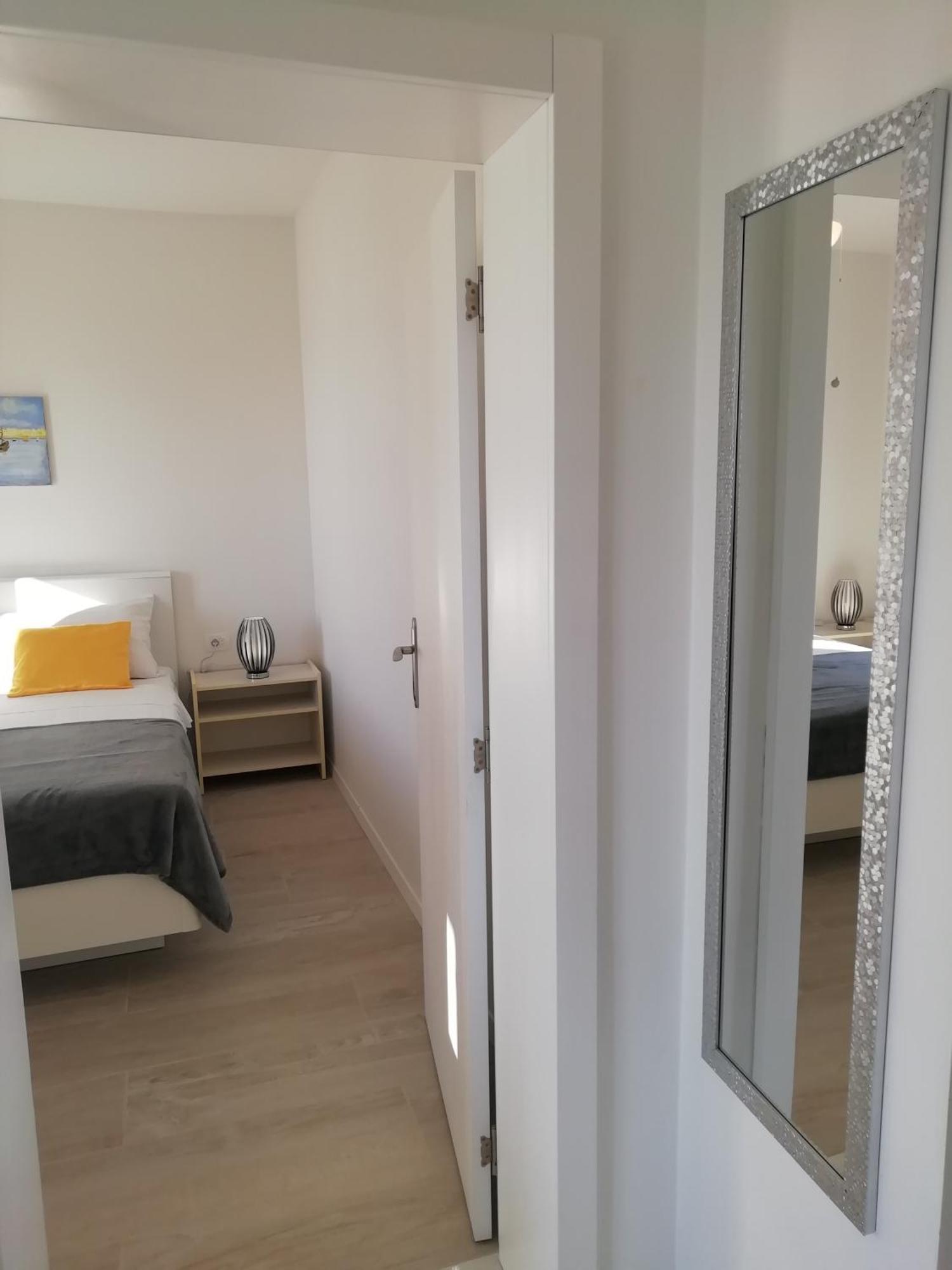 Villa Spanja Vodice Kamer foto