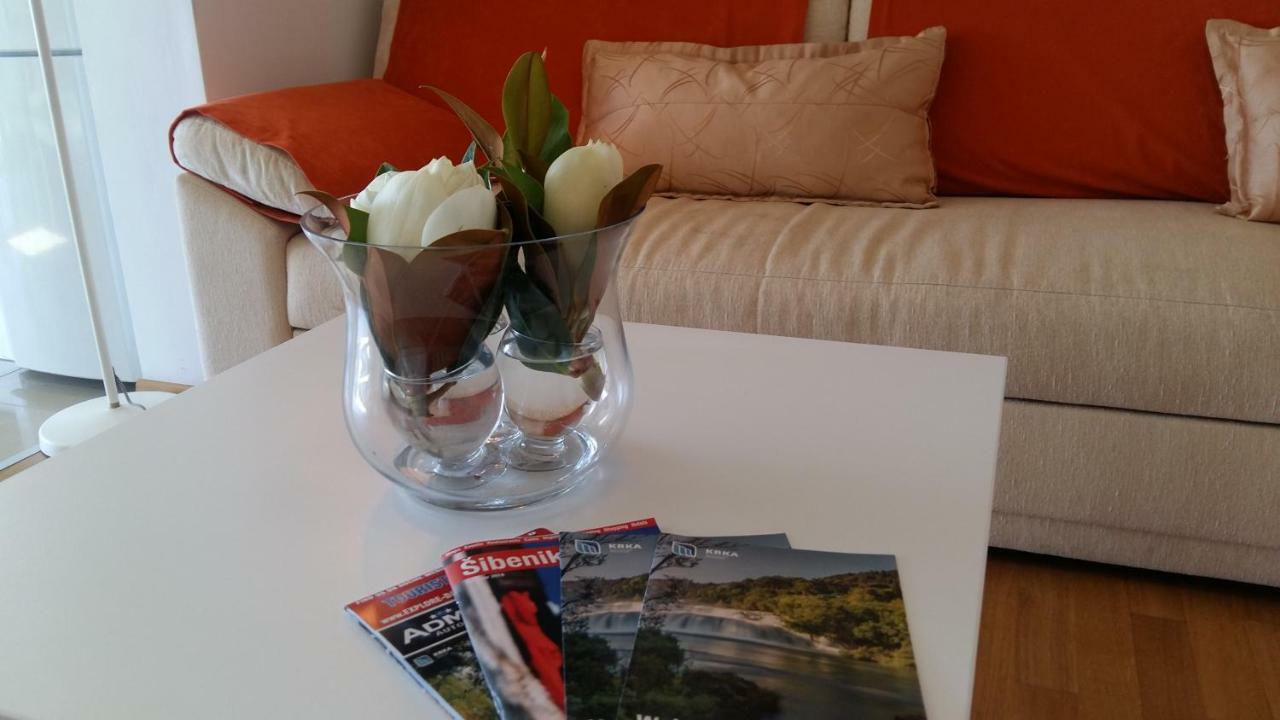 Villa Spanja Vodice Buitenkant foto
