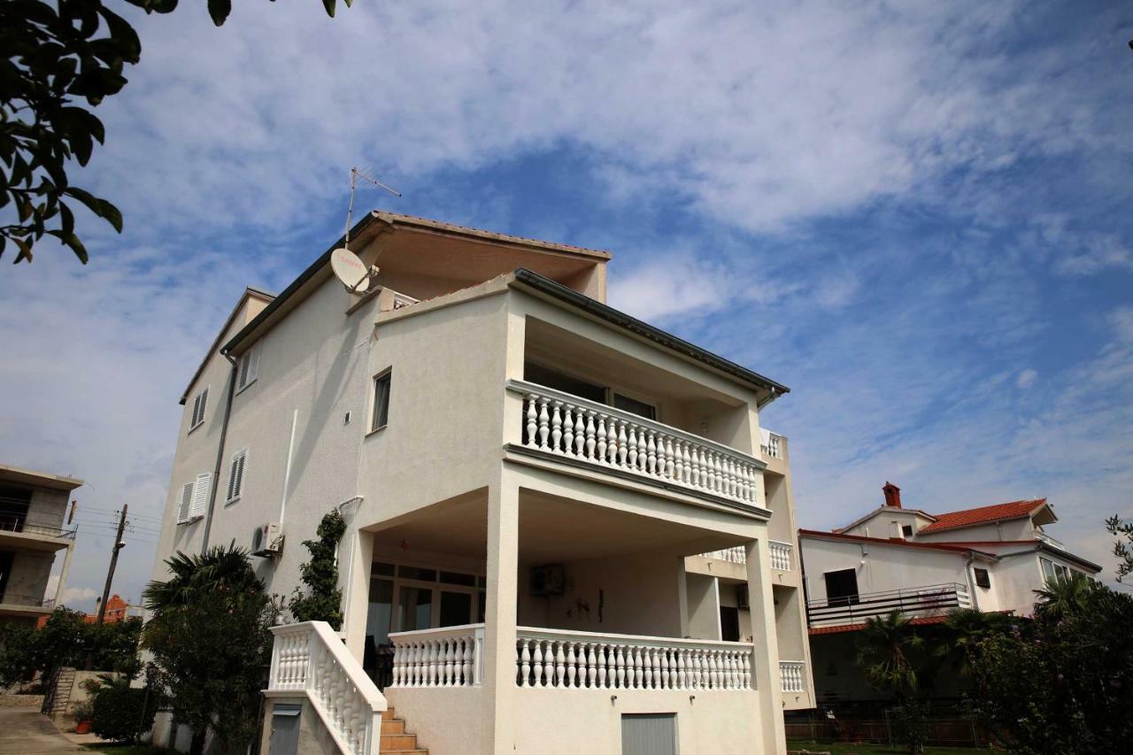 Villa Spanja Vodice Buitenkant foto